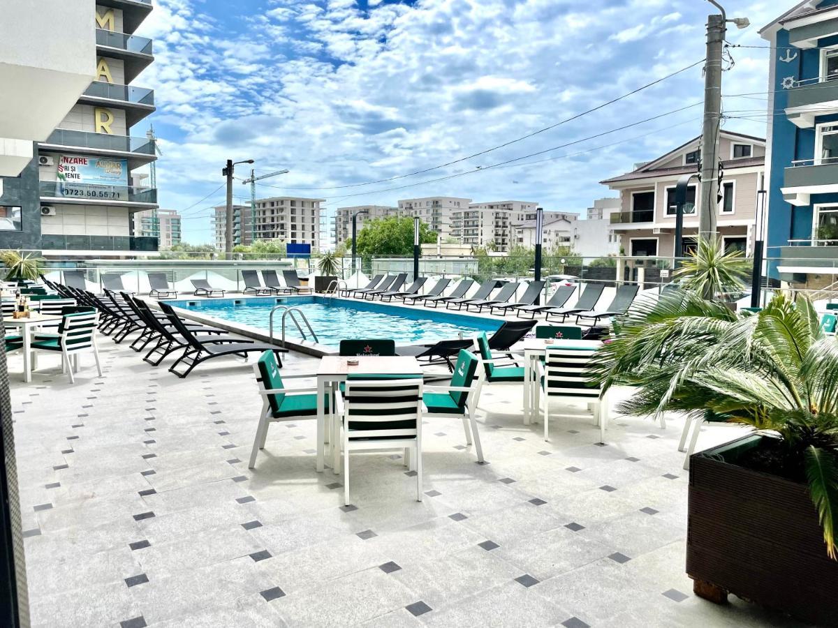 Dominic 2 Beds 1 Sofa Parking Pool Apartament By Alezzi Nord10 Apartment Navodari Ngoại thất bức ảnh